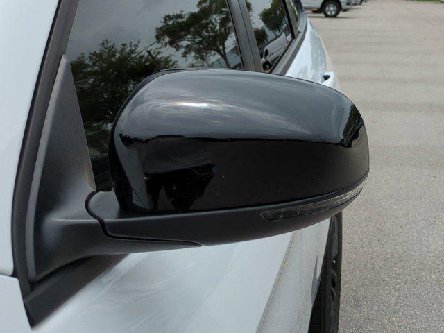 used 2023 Jeep Cherokee car, priced at $22,991