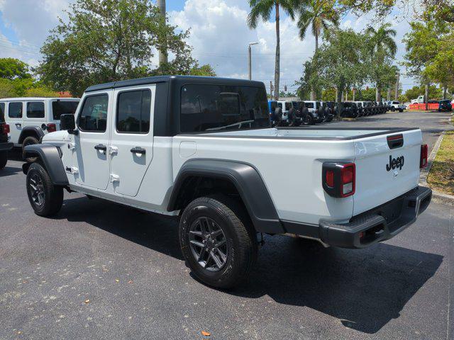 new 2025 Jeep Gladiator car, priced at $37,537
