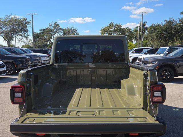 new 2026 Jeep Gladiator car, priced at $56,034