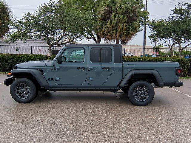 new 2025 Jeep Gladiator car, priced at $38,073