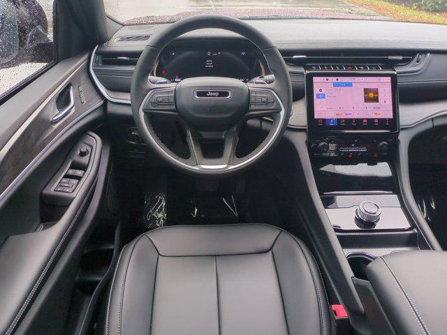 new 2025 Jeep Grand Cherokee L car, priced at $37,993