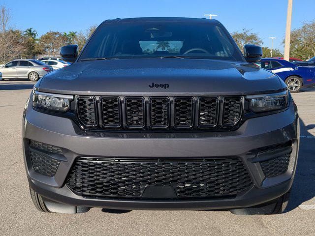 new 2024 Jeep Grand Cherokee car, priced at $37,525