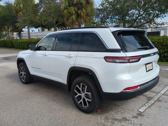 new 2025 Jeep Grand Cherokee car, priced at $36,893