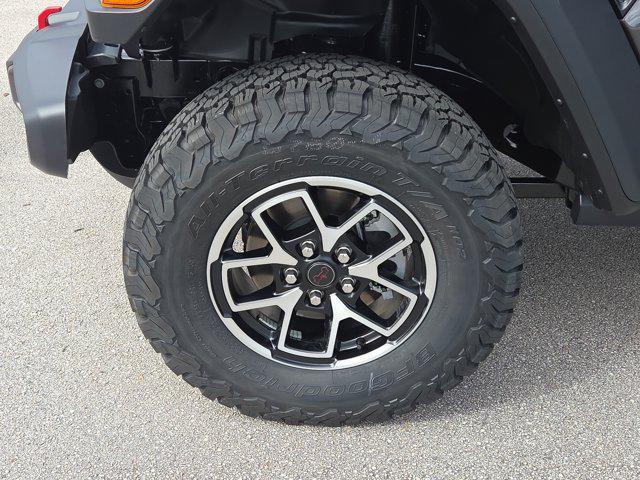 new 2026 Jeep Wrangler car, priced at $53,702