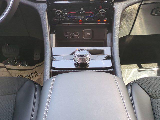 new 2024 Jeep Grand Cherokee car, priced at $35,254