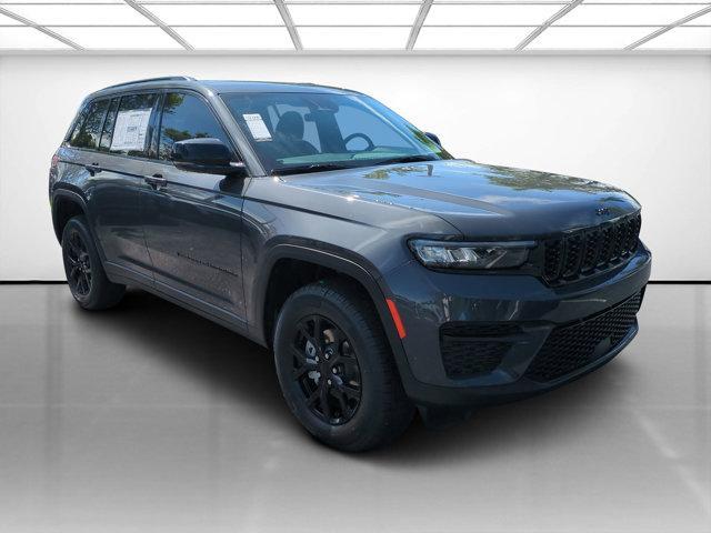 new 2025 Jeep Grand Cherokee car, priced at $35,988