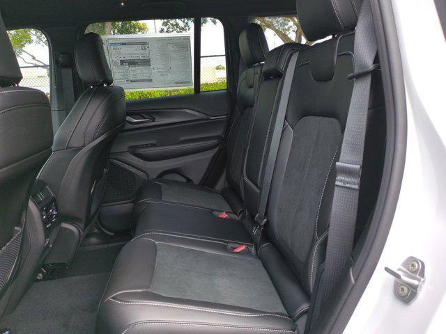 new 2025 Jeep Grand Cherokee L car, priced at $40,517