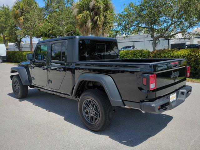 new 2025 Jeep Gladiator car, priced at $37,612