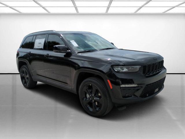 new 2025 Jeep Grand Cherokee car, priced at $47,075
