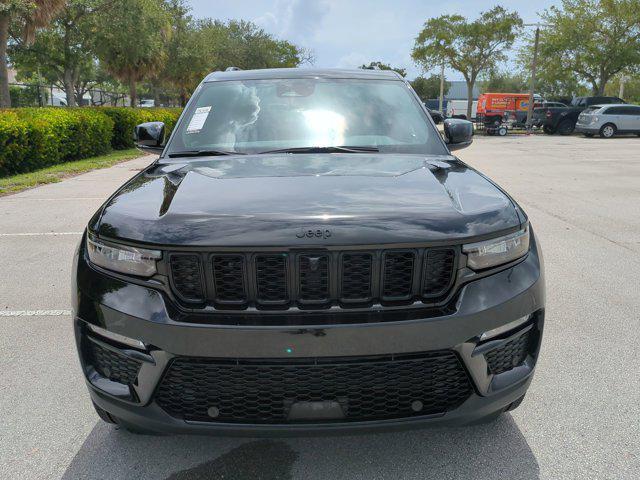 new 2025 Jeep Grand Cherokee car, priced at $47,075