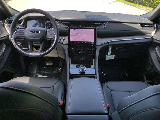 new 2025 Jeep Grand Cherokee car, priced at $40,967