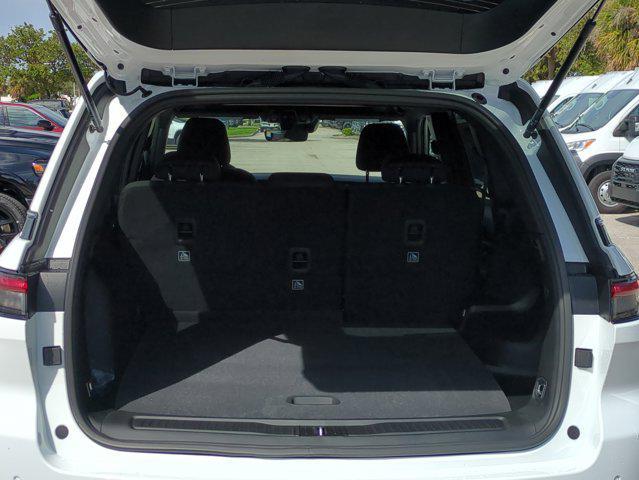 new 2025 Jeep Grand Cherokee car, priced at $31,348