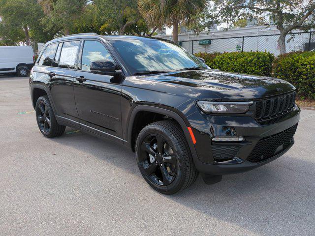 new 2025 Jeep Grand Cherokee car, priced at $46,376