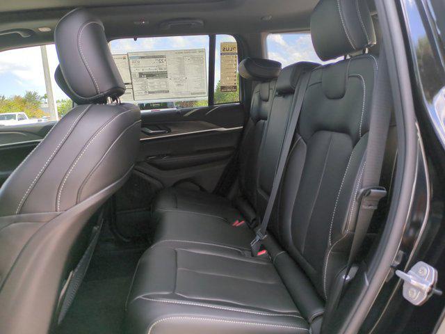 new 2025 Jeep Grand Cherokee car, priced at $46,376
