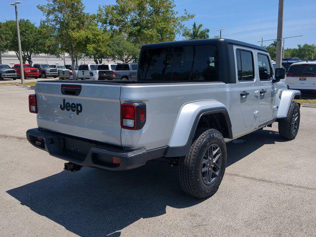 new 2024 Jeep Gladiator car, priced at $42,515