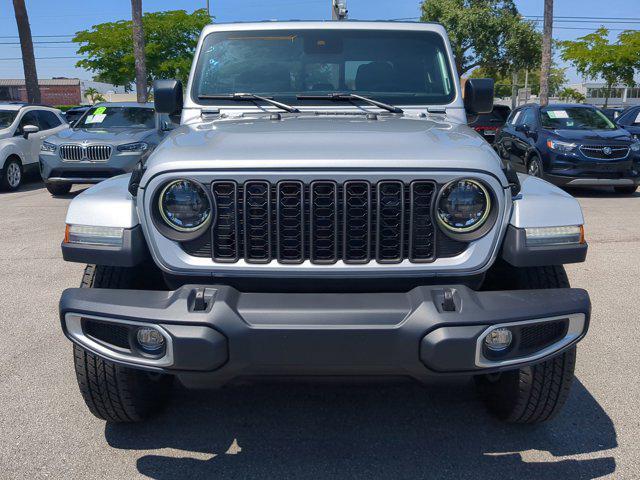 new 2024 Jeep Gladiator car, priced at $42,515