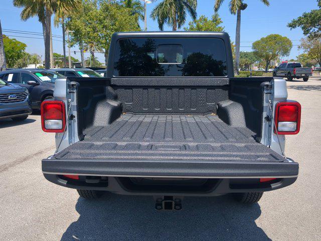 new 2024 Jeep Gladiator car, priced at $42,515