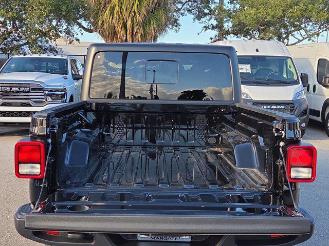 new 2026 Jeep Gladiator car, priced at $43,110