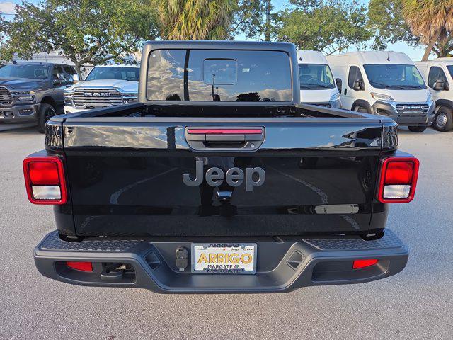 new 2026 Jeep Gladiator car, priced at $43,110