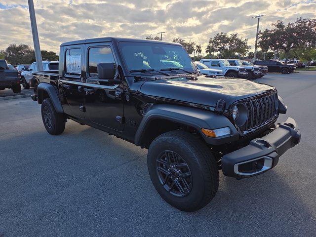 new 2026 Jeep Gladiator car, priced at $43,110