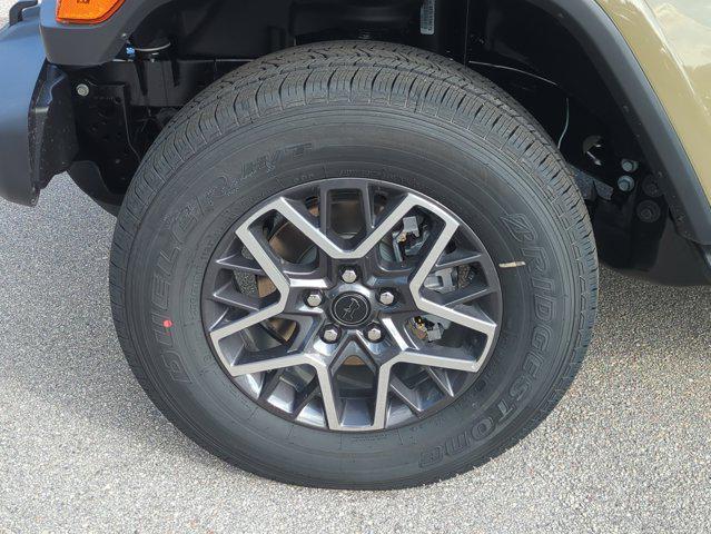 new 2026 Jeep Wrangler car, priced at $48,936