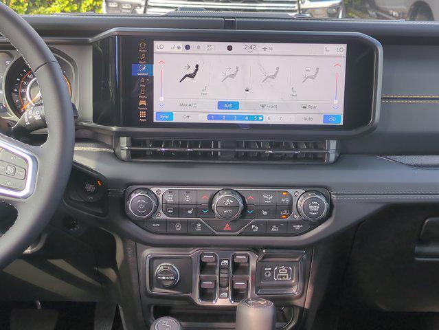 new 2026 Jeep Wrangler car, priced at $48,936