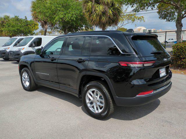 new 2025 Jeep Grand Cherokee car, priced at $33,486