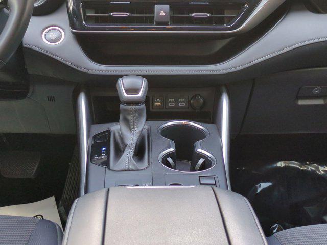 used 2024 Toyota Highlander car, priced at $36,489