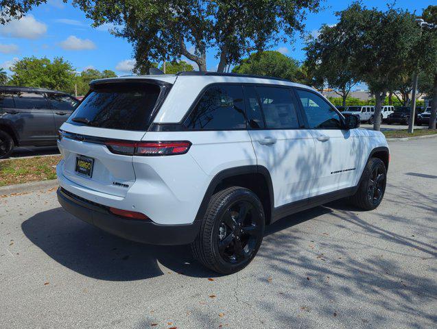 new 2024 Jeep Grand Cherokee car, priced at $41,200