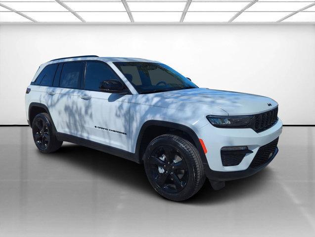 new 2024 Jeep Grand Cherokee car, priced at $41,200