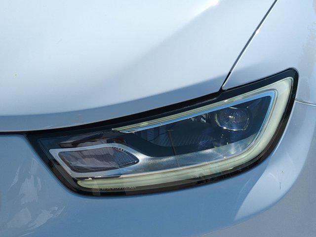 new 2025 Chrysler Pacifica car, priced at $40,653