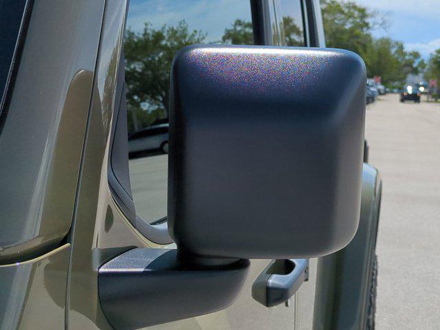 new 2025 Jeep Gladiator car, priced at $44,436