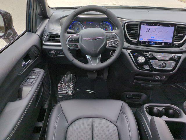 new 2025 Chrysler Pacifica car, priced at $42,485
