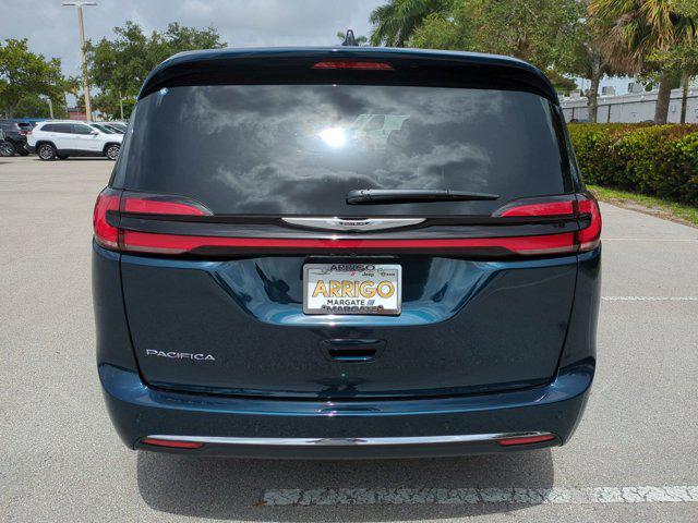 new 2025 Chrysler Pacifica car, priced at $42,485