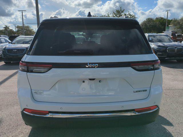 used 2022 Jeep Grand Cherokee car, priced at $27,000