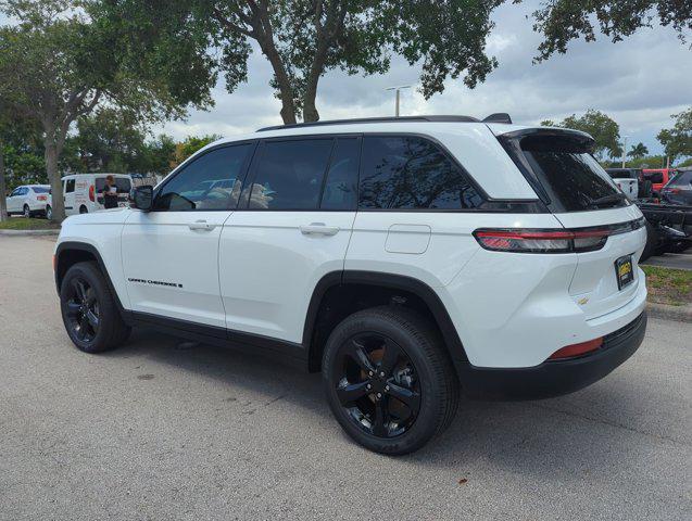 new 2024 Jeep Grand Cherokee car, priced at $35,580