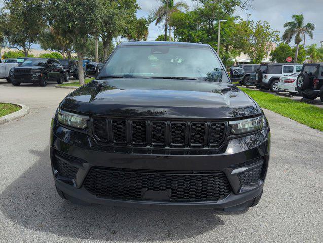 new 2024 Jeep Grand Cherokee car, priced at $36,600