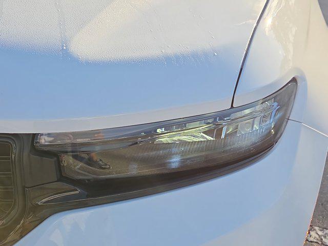 used 2024 Jeep Grand Cherokee car, priced at $30,981