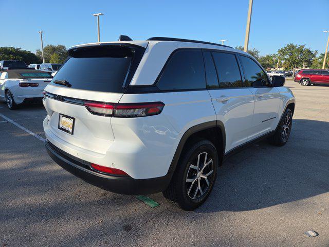 used 2024 Jeep Grand Cherokee car, priced at $30,981