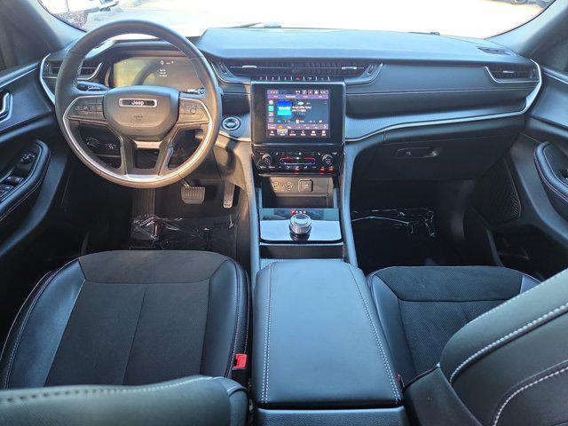 used 2024 Jeep Grand Cherokee car, priced at $30,981