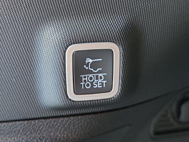 used 2024 Jeep Grand Cherokee car, priced at $30,981