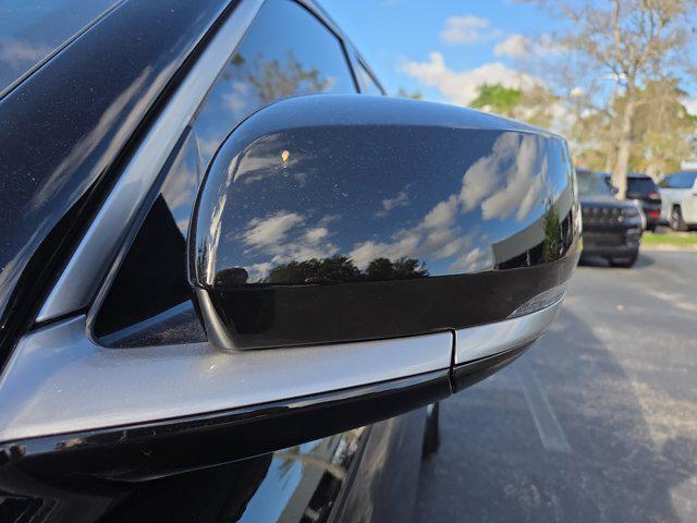 new 2025 Jeep Grand Cherokee car, priced at $60,292