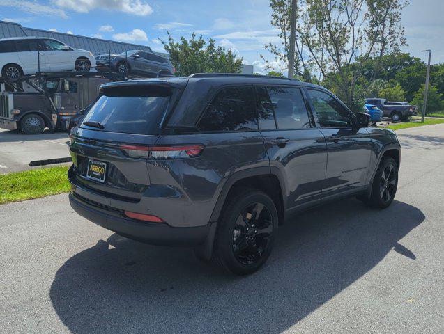 new 2024 Jeep Grand Cherokee car, priced at $36,600