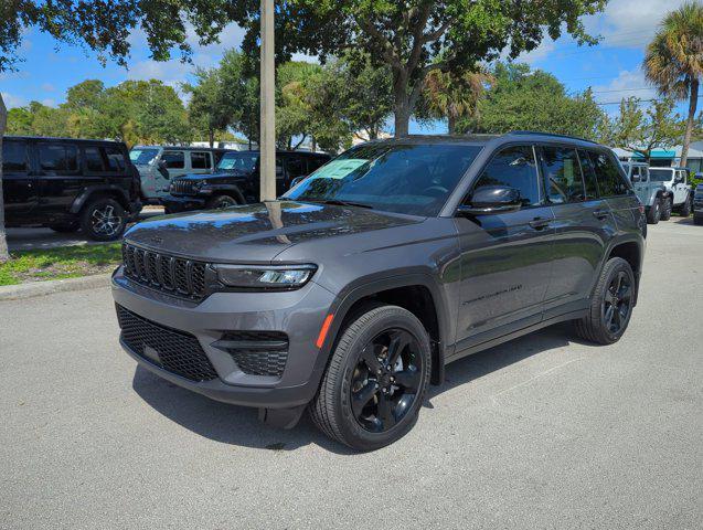 new 2024 Jeep Grand Cherokee car, priced at $36,600