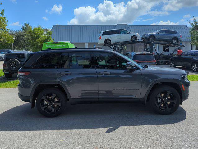 new 2024 Jeep Grand Cherokee car, priced at $36,600