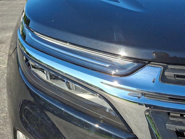 used 2022 Chevrolet Equinox car, priced at $18,999