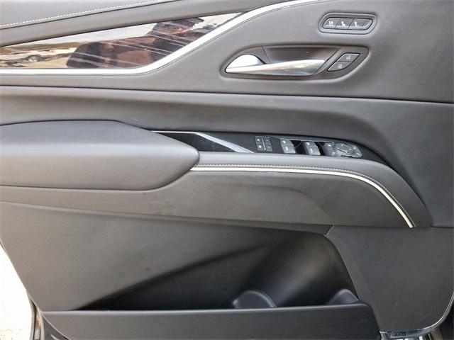 used 2022 Cadillac Escalade ESV car, priced at $74,999