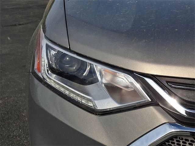 used 2018 Chevrolet Traverse car, priced at $15,325