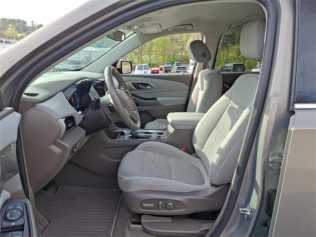 used 2018 Chevrolet Traverse car, priced at $15,325