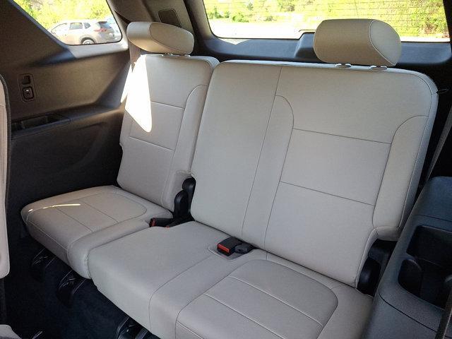 used 2022 Chevrolet Traverse car, priced at $28,459